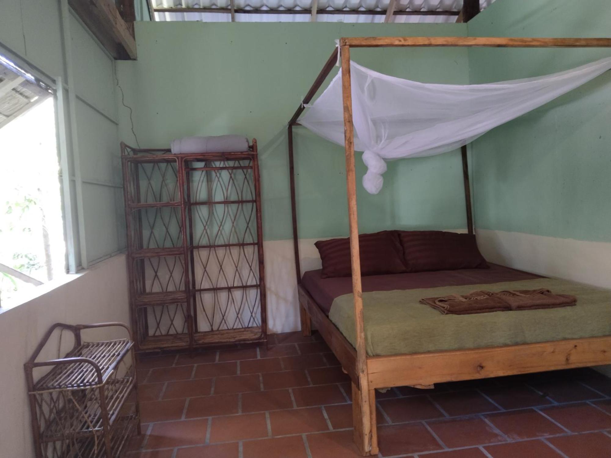 Green Blue Beach Hostel Đảo Koh Rong Samloem Ngoại thất bức ảnh