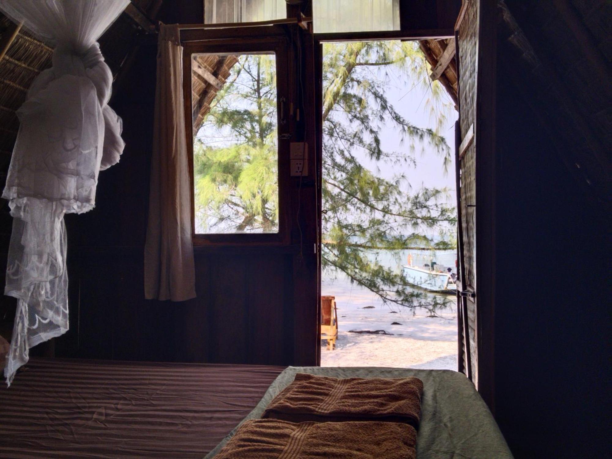 Green Blue Beach Hostel Đảo Koh Rong Samloem Ngoại thất bức ảnh