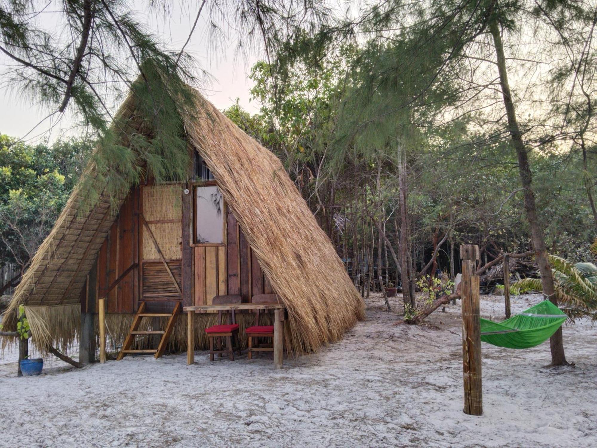 Green Blue Beach Hostel Đảo Koh Rong Samloem Ngoại thất bức ảnh