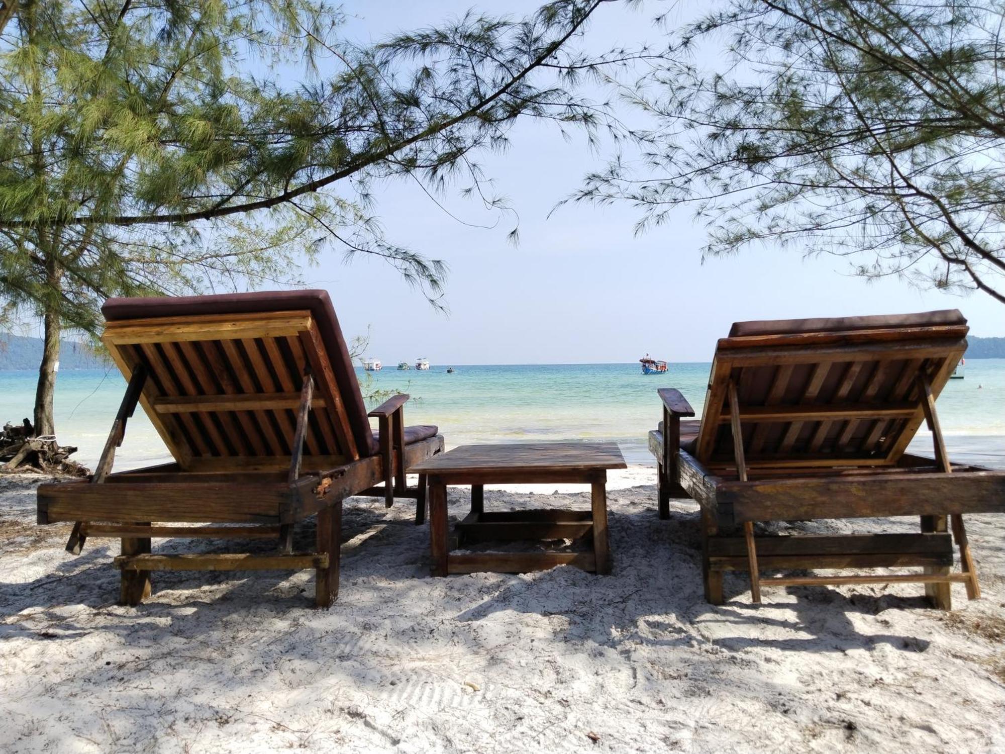 Green Blue Beach Hostel Đảo Koh Rong Samloem Ngoại thất bức ảnh