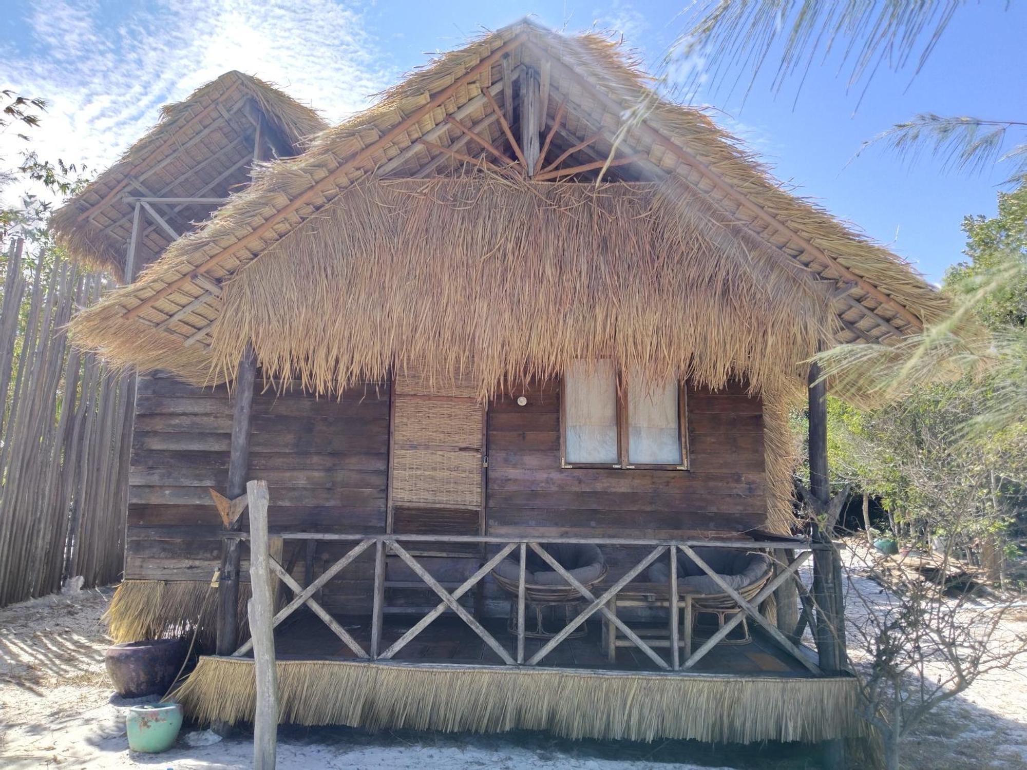 Green Blue Beach Hostel Đảo Koh Rong Samloem Ngoại thất bức ảnh