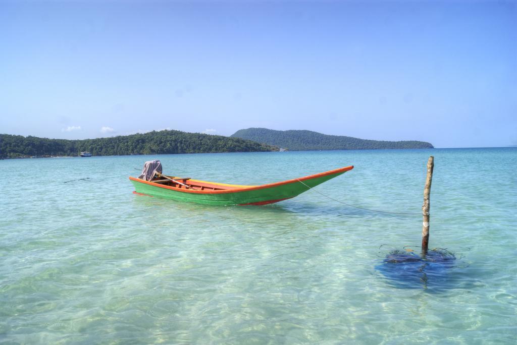 Green Blue Beach Hostel Đảo Koh Rong Samloem Ngoại thất bức ảnh