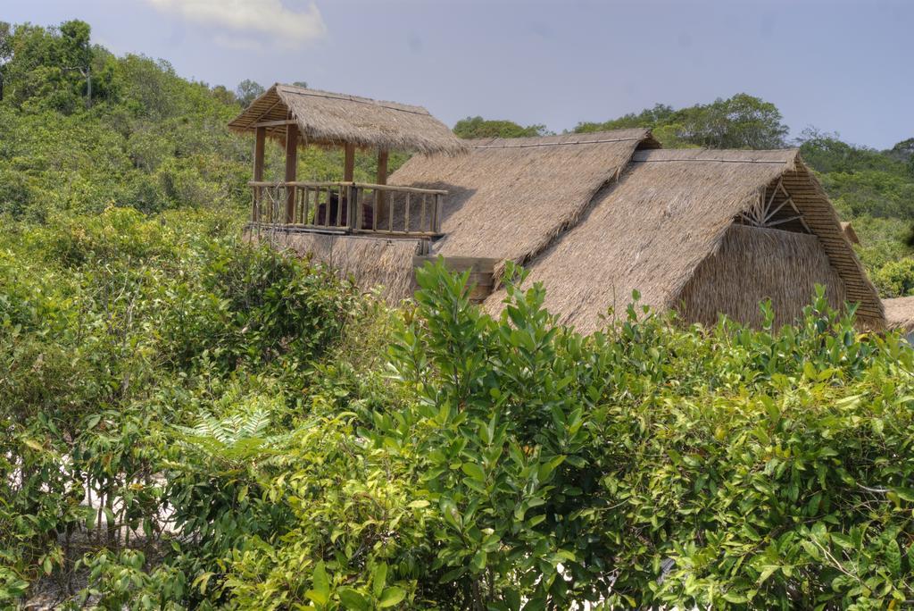 Green Blue Beach Hostel Đảo Koh Rong Samloem Ngoại thất bức ảnh