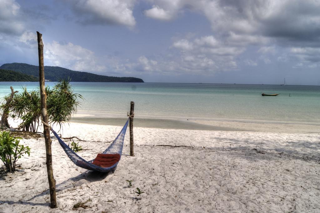 Green Blue Beach Hostel Đảo Koh Rong Samloem Ngoại thất bức ảnh